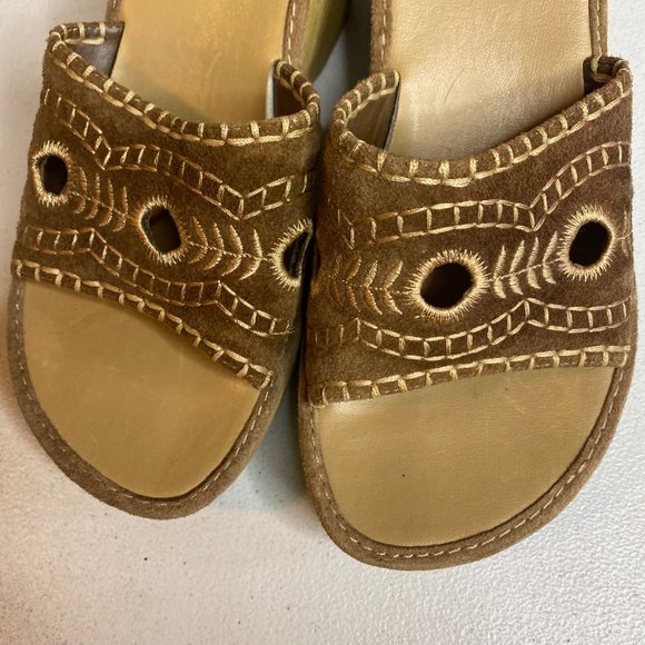 Xhilaration brown wedge open toe sandal size 9 - Picture 5 of 9